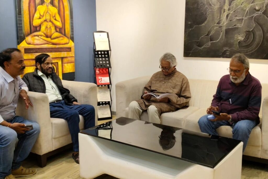 Padma Shri Girish Kasaravalli and Kodlu Ramakrishna